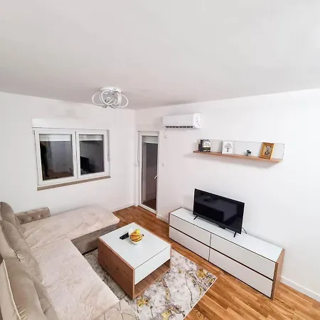 Valentina דירה *